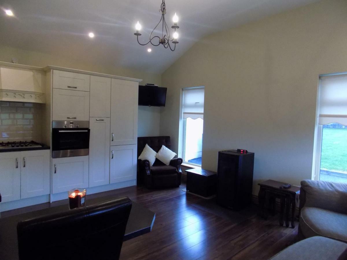 Chapel Meadow Lodge Clonard Экстерьер фото